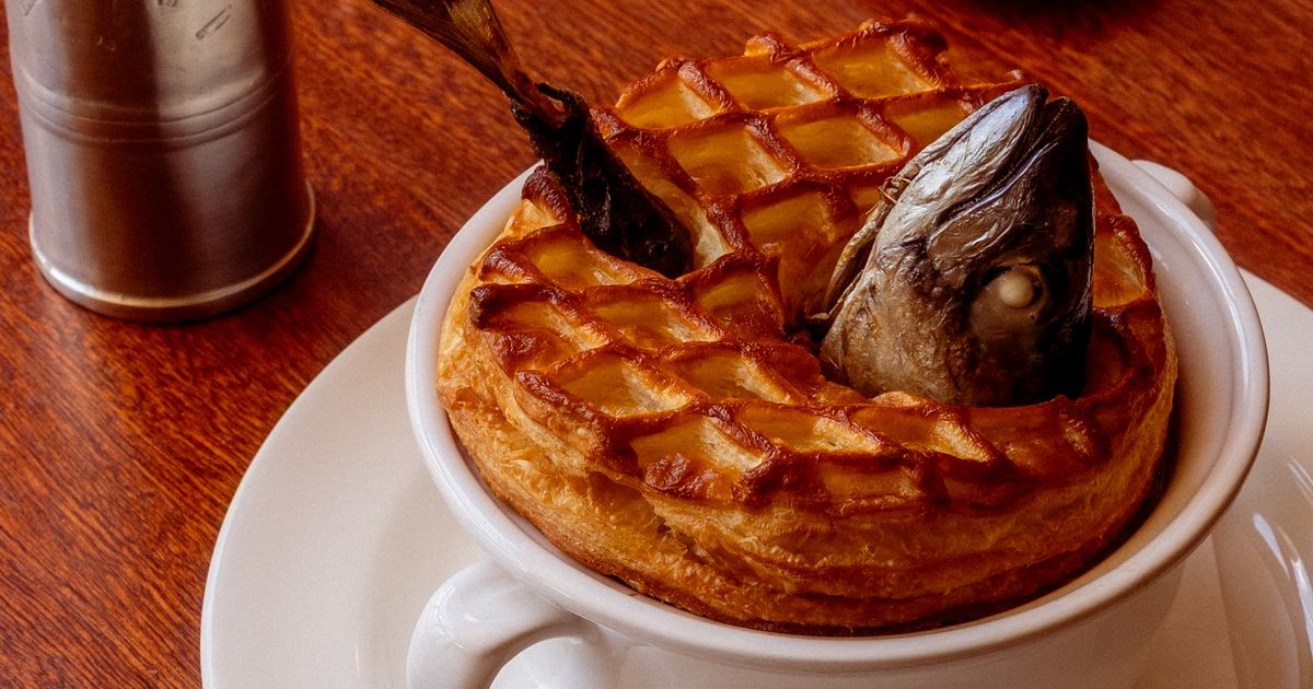 Dean’s, an Elegant British Pub, Opens in NYC