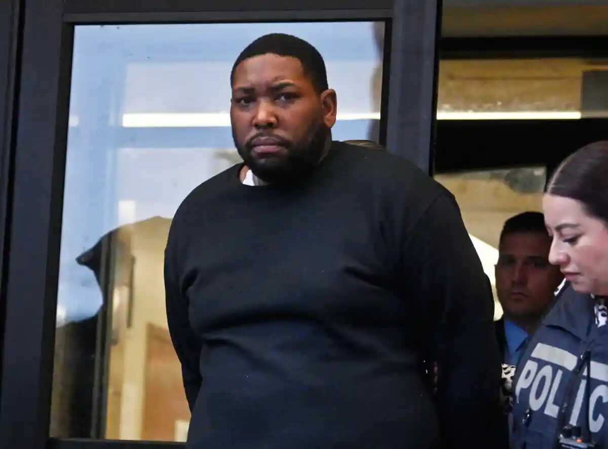 Schuler was inebriated and roaming the streets of Flushing when he stumbled into Kelly's Pub, where he stabbed his victim in the face with a large kitchen knife. 