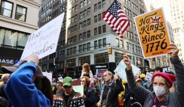 What is a 'No Kings' rally?