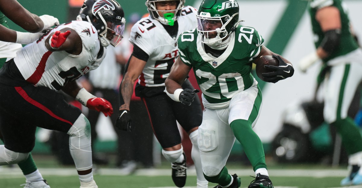 New York Jets place franchise tag on RB Breece Hall