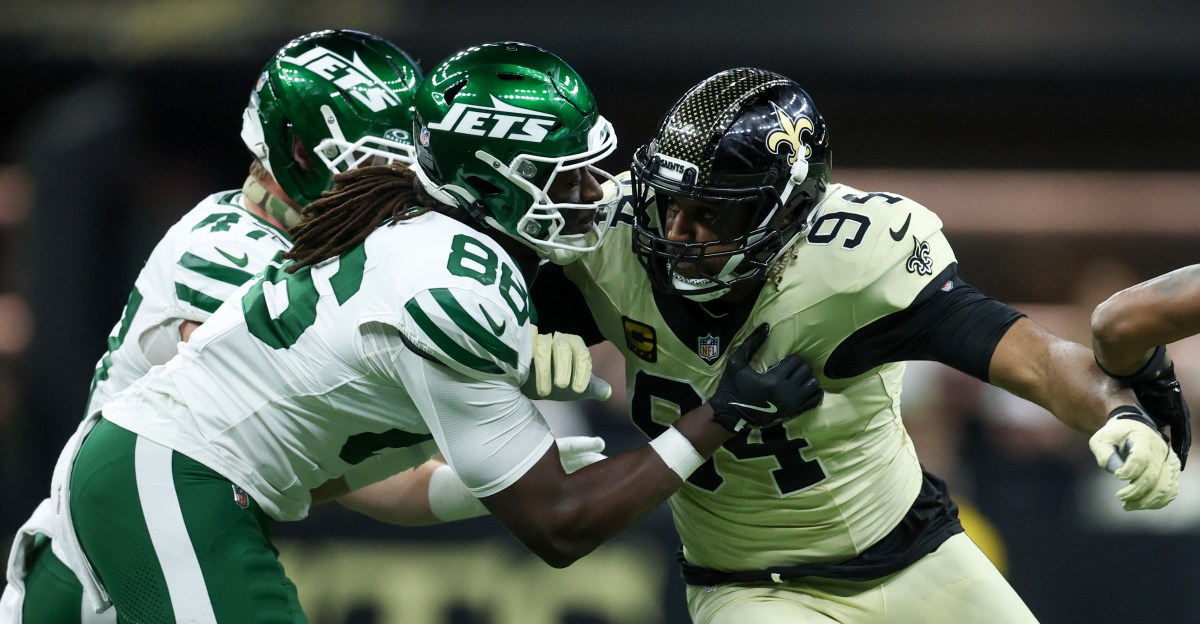 New York Jets News: Jets Re-Sign TE Jelani Woods