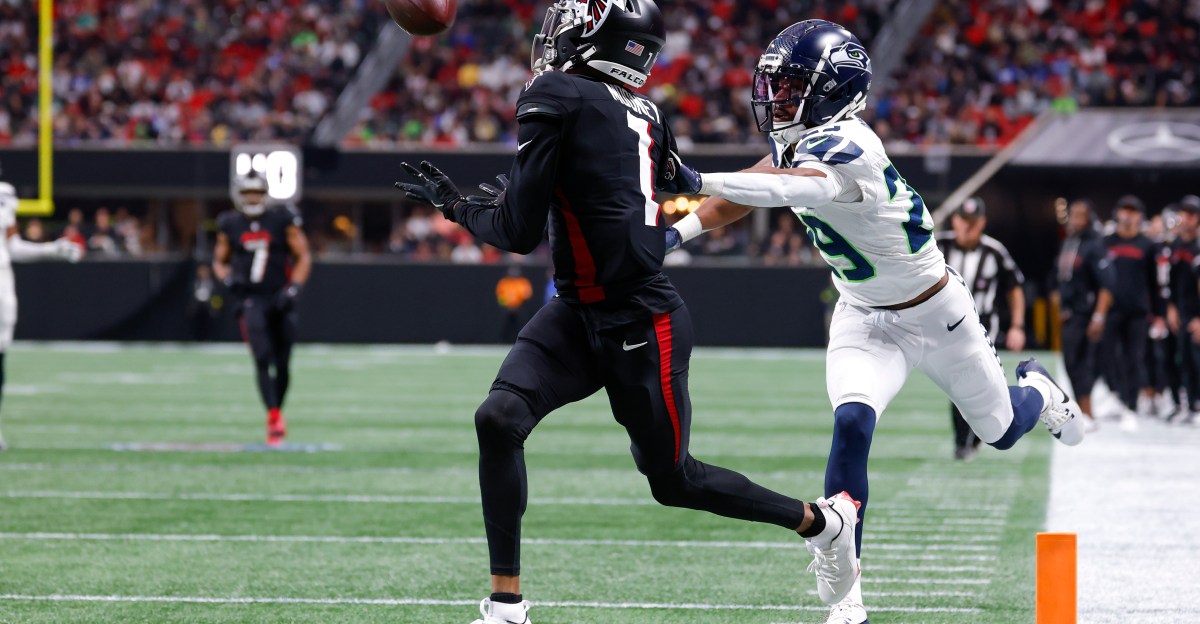 NY Giants news: WR Darnell Mooney signing; what it means for New York