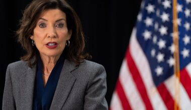 New York Democrats to propose income tax hike that Gov. Kathy Hochul opposes