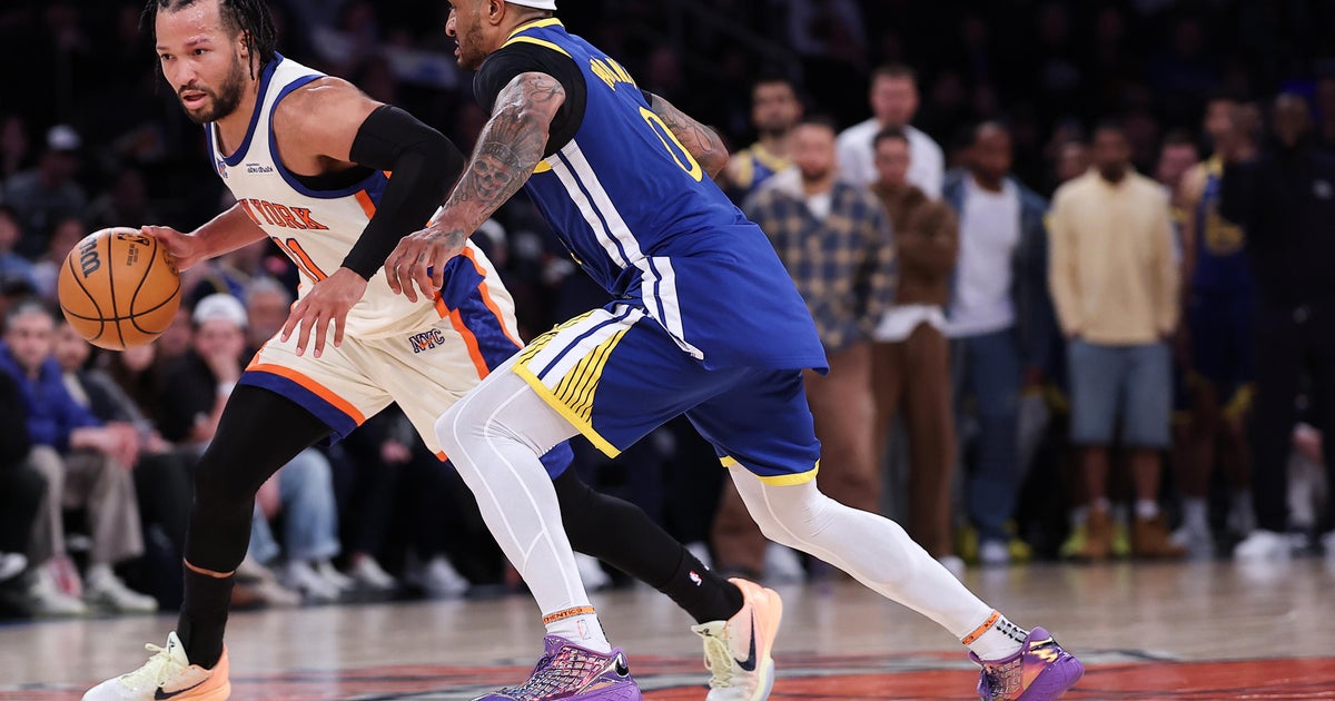 Knicks rally from 21-point deficit, beat short-handed Warriors 110-107