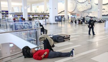See LGA security, terminal wait times