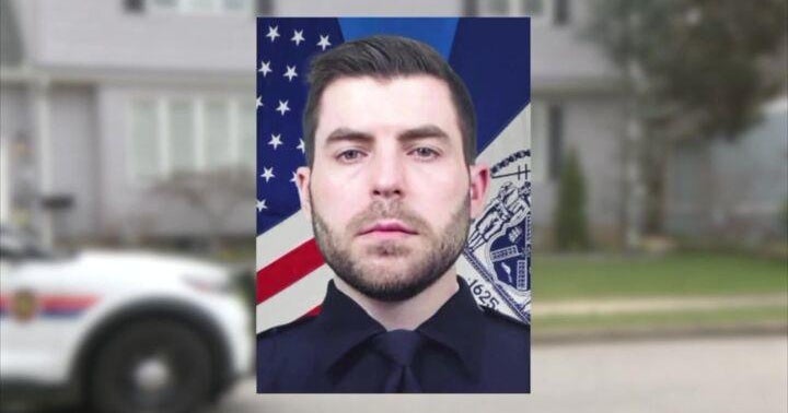 Bodycam footage from NYPD Det. Jonathan Diller's fatal shooting shown at murder trial