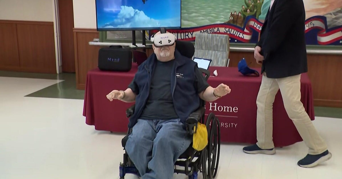 Virtual reality lets veterans travel the world without leaving their Long Island nursing home