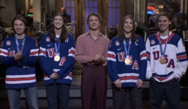 USA women’s hockey stars shade Trump’s White House visit quip on ‘SNL’ – NBC New York