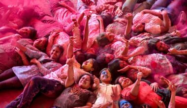 Flight Cancellations LIVE Updates: Check latest updates on flights, cancellations and more in West Asia.