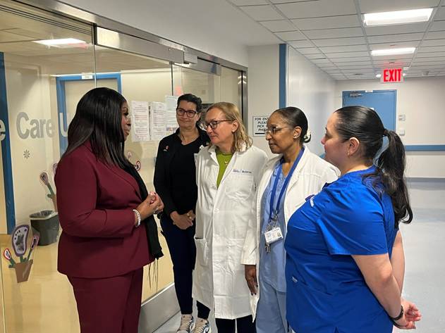 Bronx Borough President Vanessa Gibson visits NYC Health + Hospitals/Bellevue during its Women’s History Month program – Bronx Times