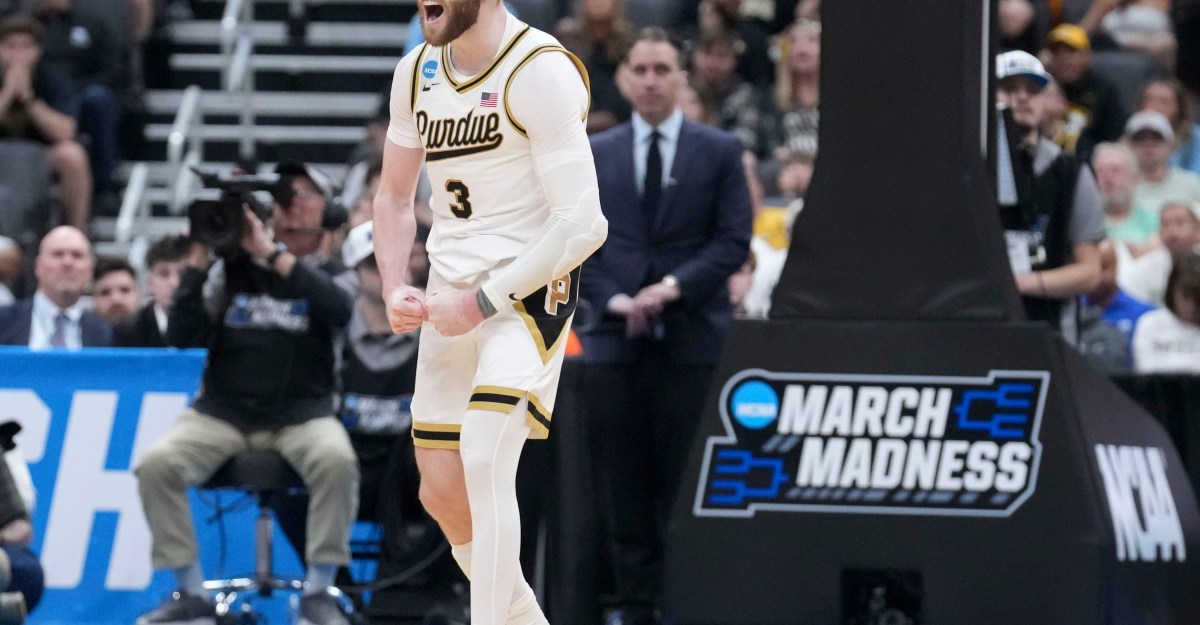 Purdue Men’s Basketball Dominates Queens: Purdue 104 - Queens 71