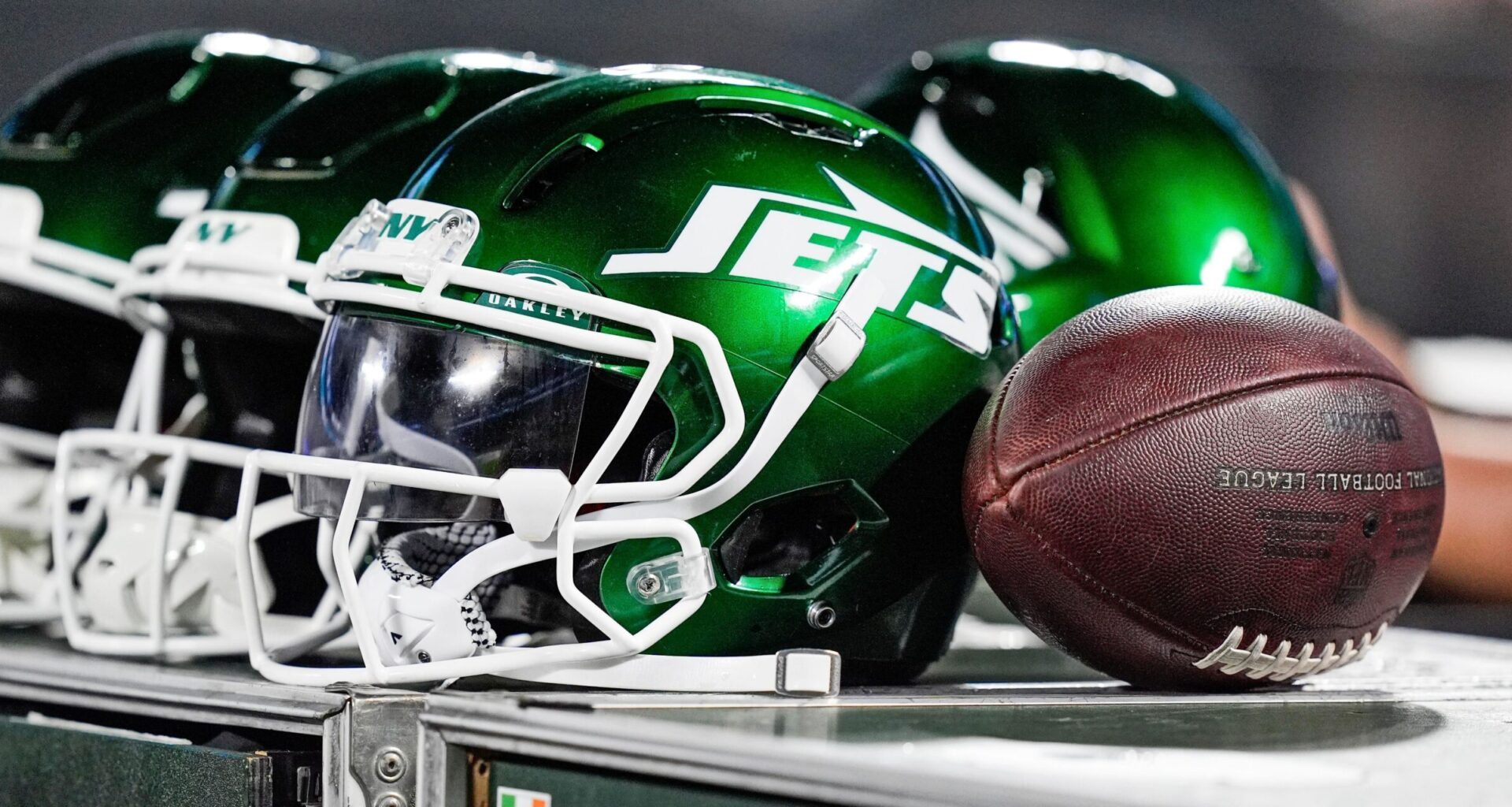 Jets Might Double Down on Stealing Vikings QBs