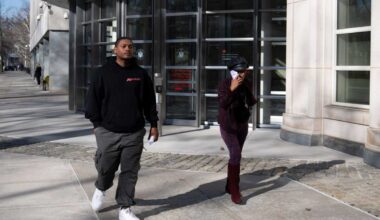 Dirty deeds: Ex-rookie Queens cops plead not guilty to federal charges of robbing, groping woman at alleged brothel