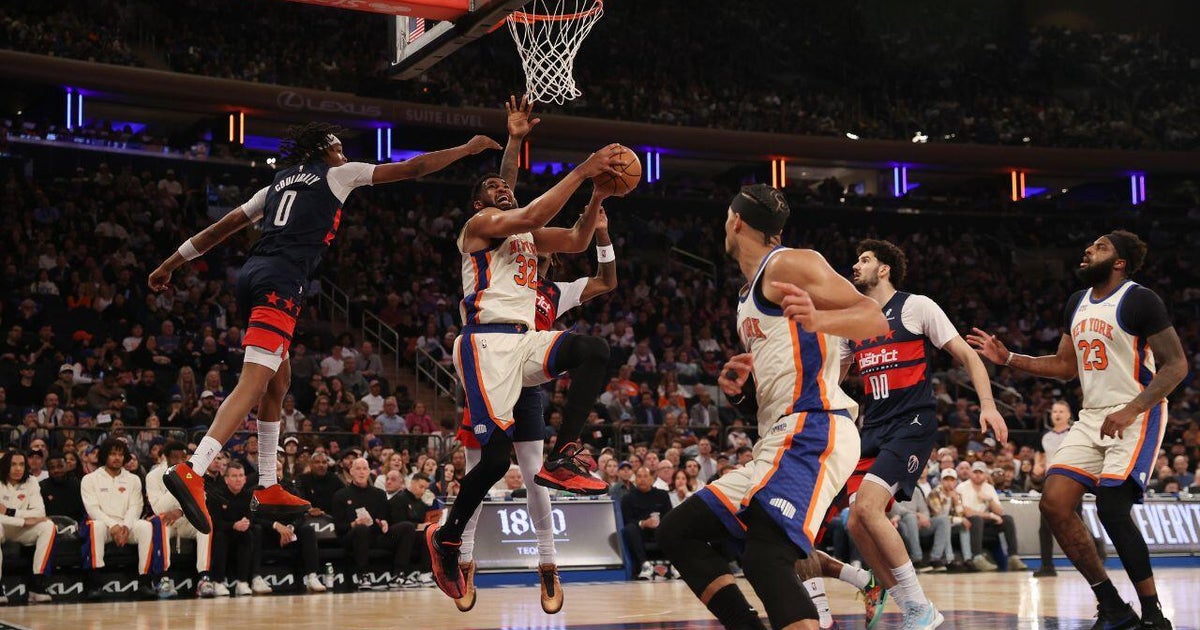 Knicks sizzle from the floor in blowout win over lowly Wizards