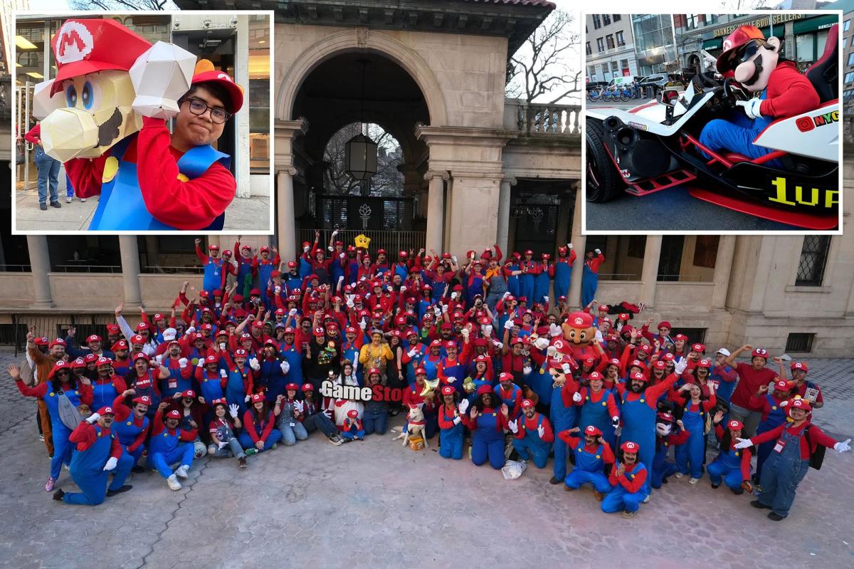 'Record' number of Marios swarm NYC to celebrate Nintendo star