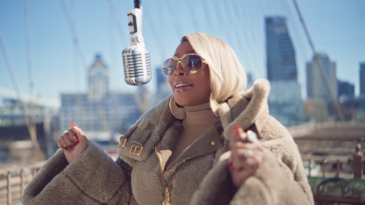 Mary J. Blige Takes It To The Brooklyn Bridge In The ‘More Than A Lover’ Video