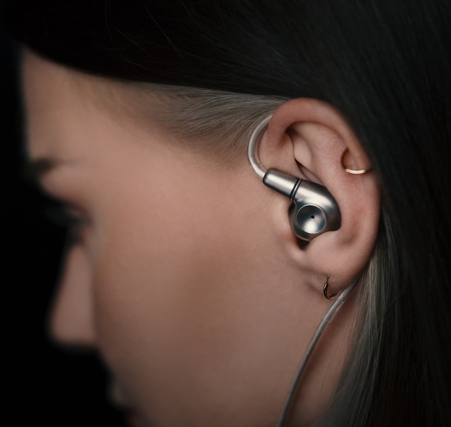 meze-audio-astru-iem-in-ear