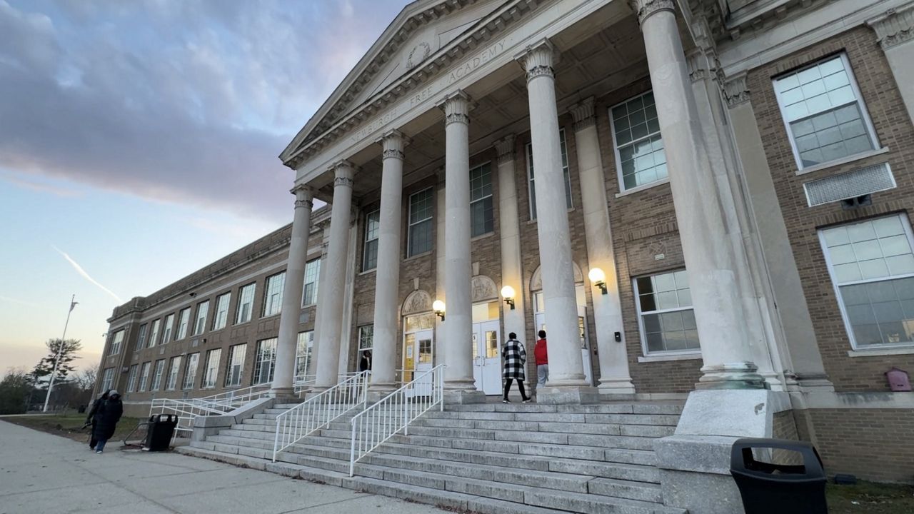 Newburgh city school district hosts safety, security forum