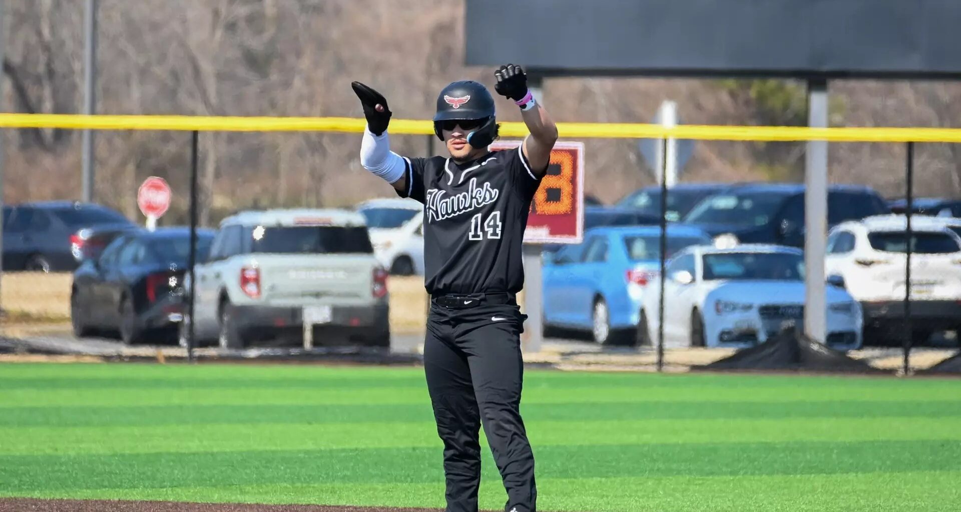 UME Hawks Baseball Claims Season’s First Win 8-2, Splits Twin Bill with Manhattan