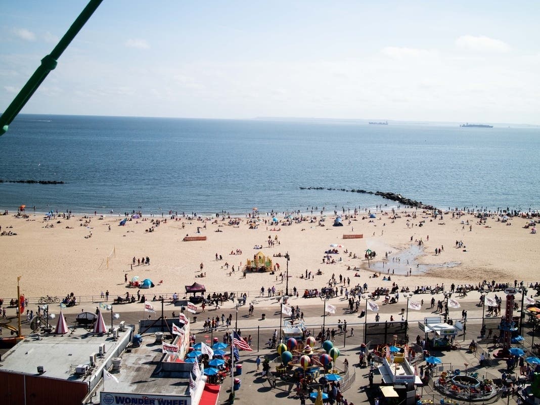 Coney Island Park Opens With Free Rides And New Celebrations