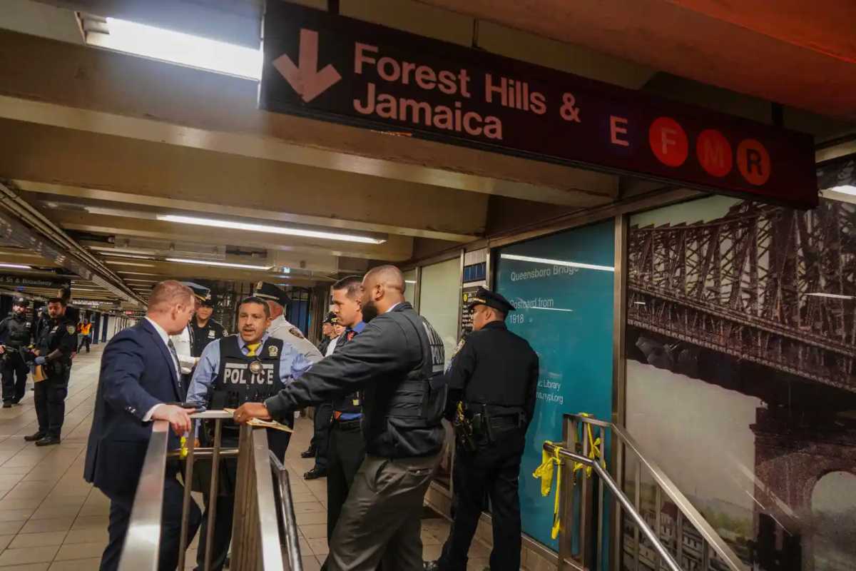 No criminality suspected after man was fatally struck by F train in Rego Park: NYPD – QNS