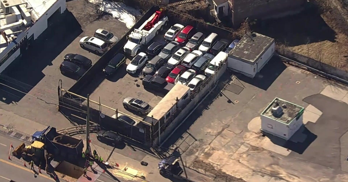 2 NYC towing companies had to pay back thousands after overcharging. So how are they still able to tow cars on behalf of the city?