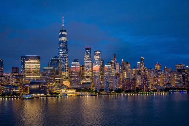 new york city skyline at night
