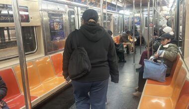 New subway cars to replace orange and yellow seats
