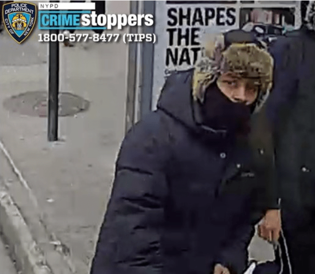Fordham Heights: Man Sought for Assault & Robbery
