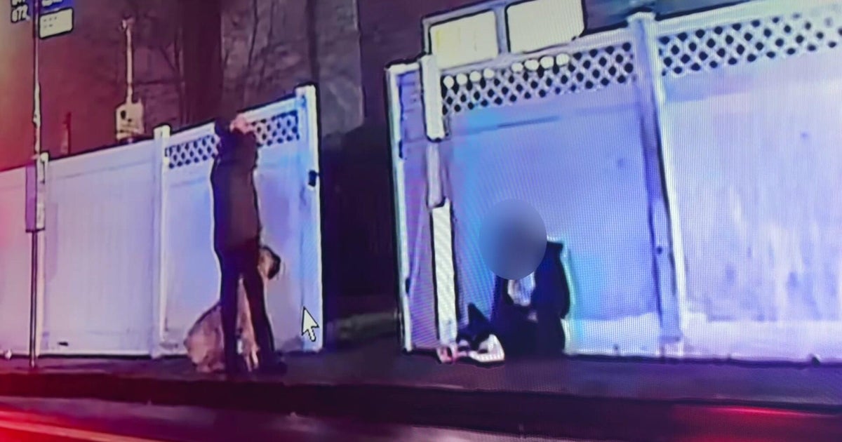 Good Samaritan who helped Queens stabbing victim speaks out: "If something happens to someone, just help them out"