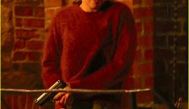 scarlett johansson runs shoeless through streets of astoria the exorcist set 045302102