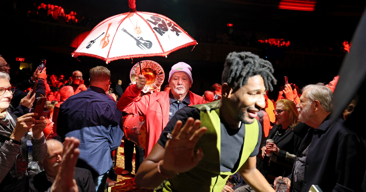 Love Rocks NYC Marks 10 Years With Paul Simon, Goo Goo Dolls, Warren Haynes, More [Photos/Videos]