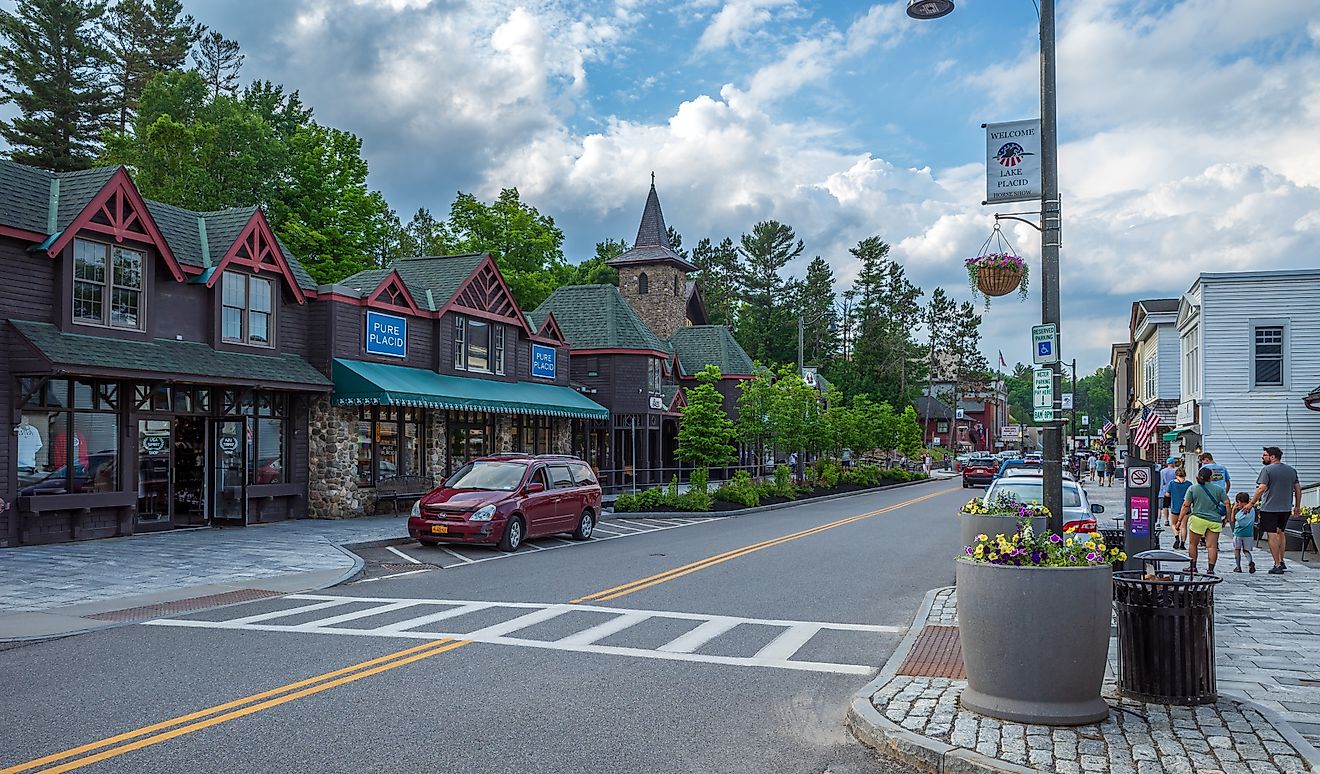 10 Stunning Small Towns In New York