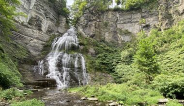 new-york-three-falls-state-park-cayuga-lake-waterfall-waterfalls