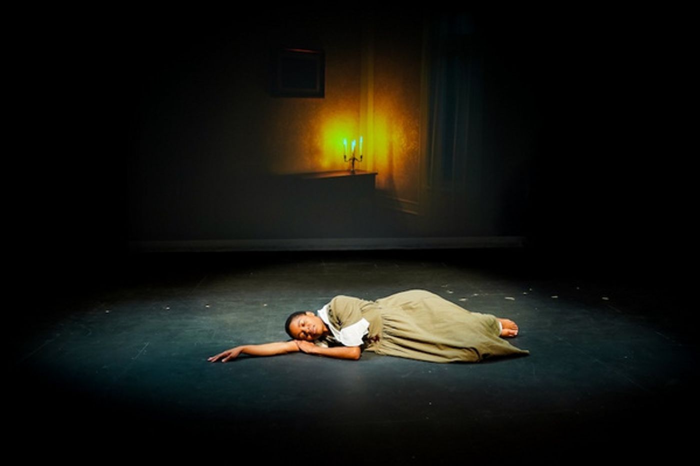 Photos: 1st Look at DUST OF EGYPT, New Play at NYC's Sheen Center  Image