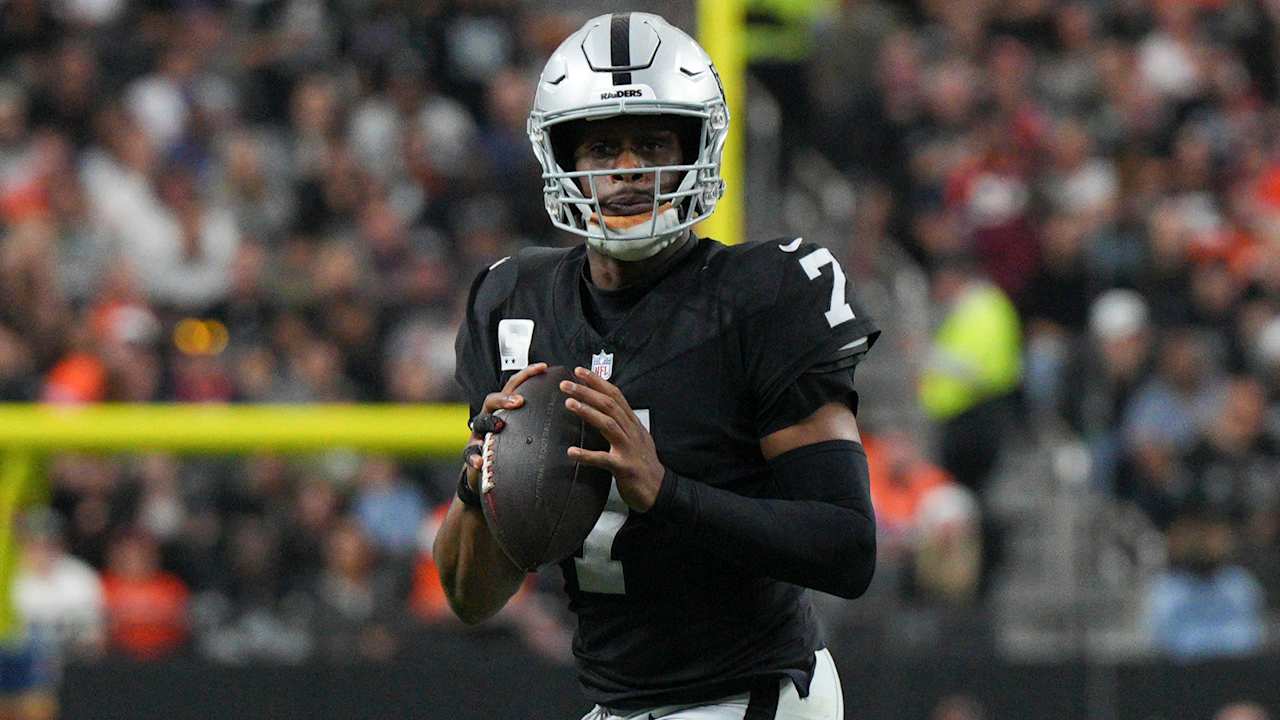 After Trading For Geno Smith, Where Do the Jets Stand at Quarterback?