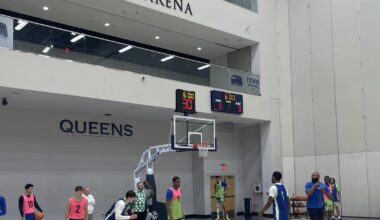 Queens prepares for its first trip to the Big Dance | WFAE 90.7