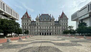 'Sip and stroll': NY lawmaker wants to ease liquor laws during World Cup