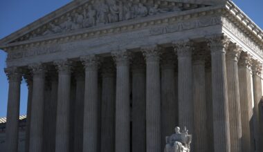 Supreme Court blocks redrawing of New York congressional map, dealing a win for GOP