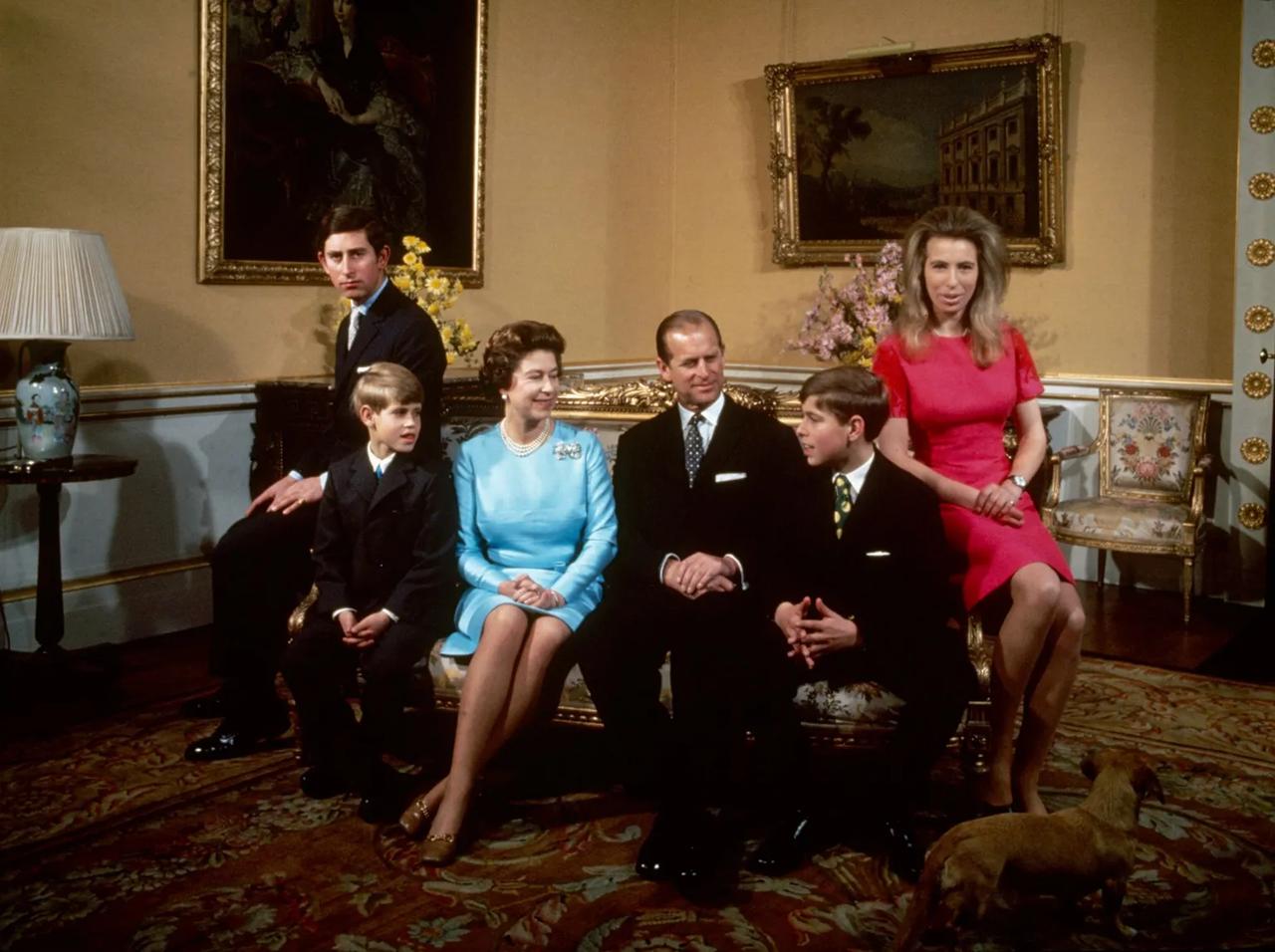 (L-R) The royal family: Prince Charles, Prince Edward, Queen Elizabeth, Prince Philip, Prince Andrew, and Princess Anne, at Buckingham Palace, London, United Kingdom, 1972. (Photo by Fox Photos/Getty Images)