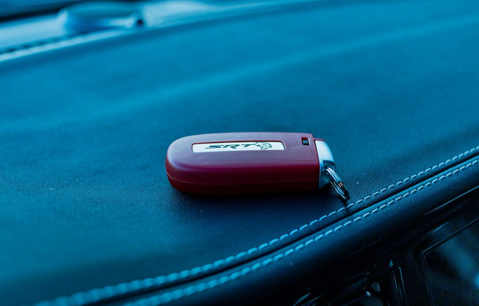 Suspected Car Thief Bails Into Freezing Brooklyn Creek to Escape New York Heist