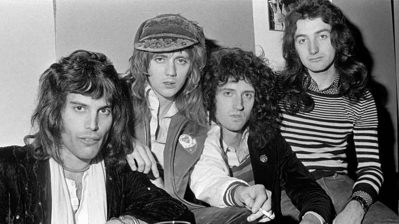 Queen posing for a photograph in the 1970s