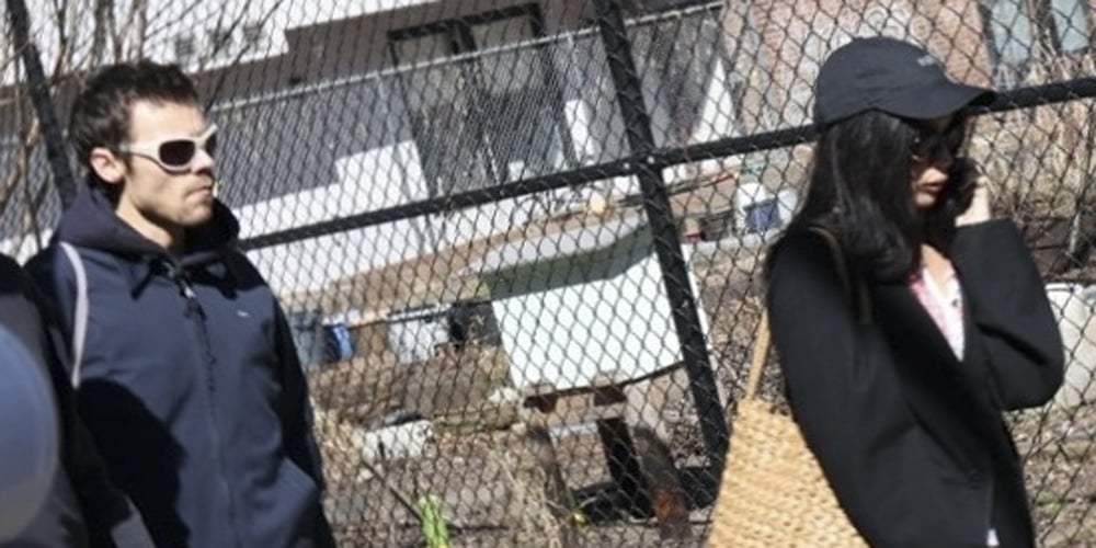 Harry Styles & Zoe Kravitz Are Still Going Strong, Photographed Out Together In New York City | Harry Styles, Zoe Kravitz | Celebrity News and Gossip | Entertainment, Photos and Videos