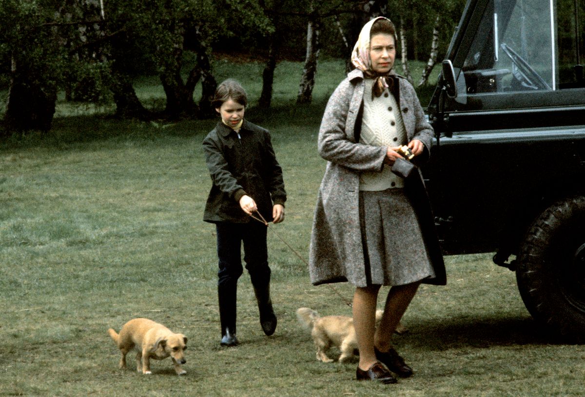 Lady Sarah Chatto is her only niece, and following Princess Margaret’s death in 2002, she is widely understood to have maintained an especially close familial bond with Queen Elizabeth II.