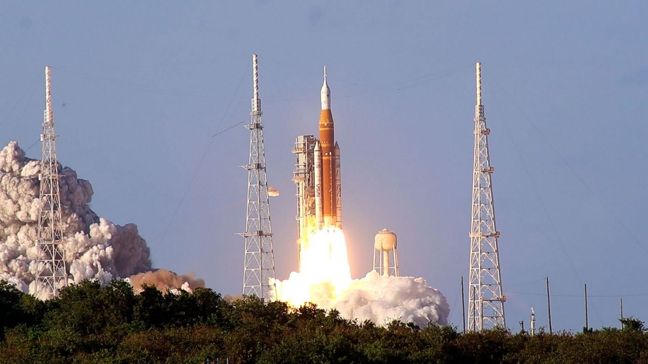 artemis ii takes off from launchpad