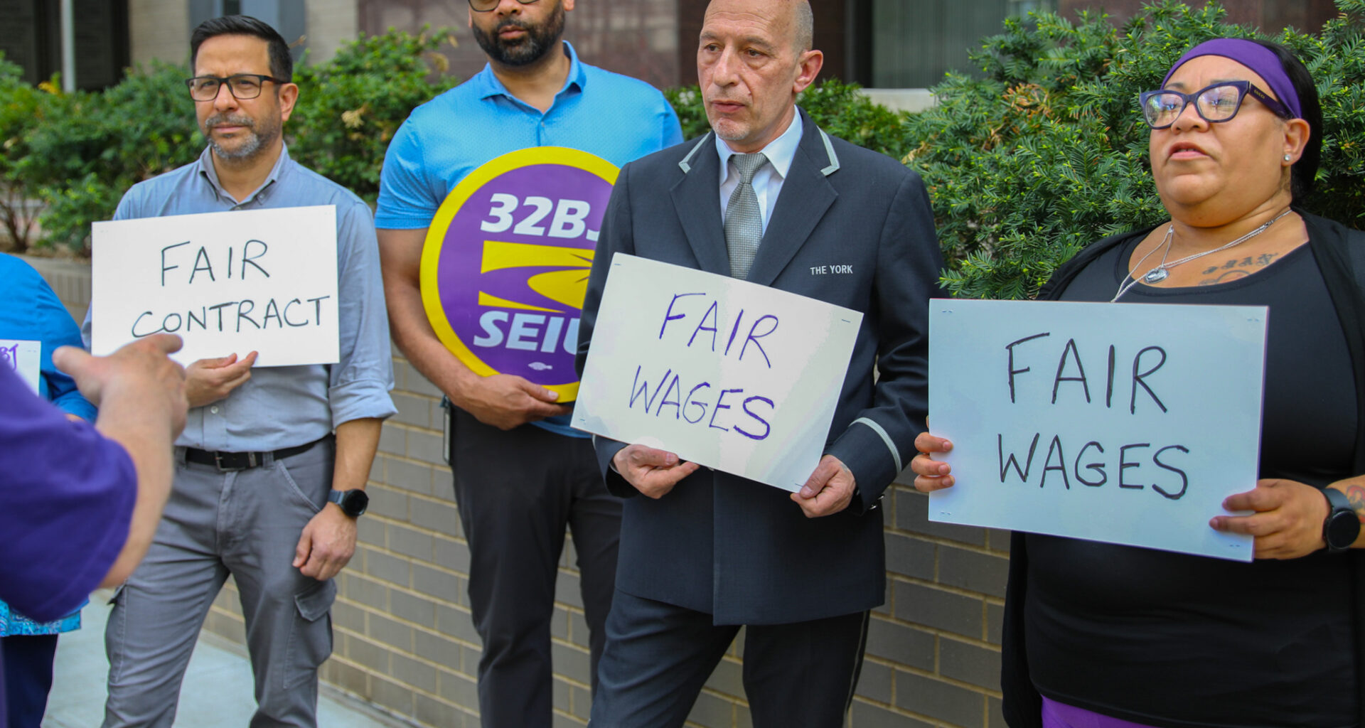 Doorman Strike Is Off as Union Cuts Deal With Luxury Landlords