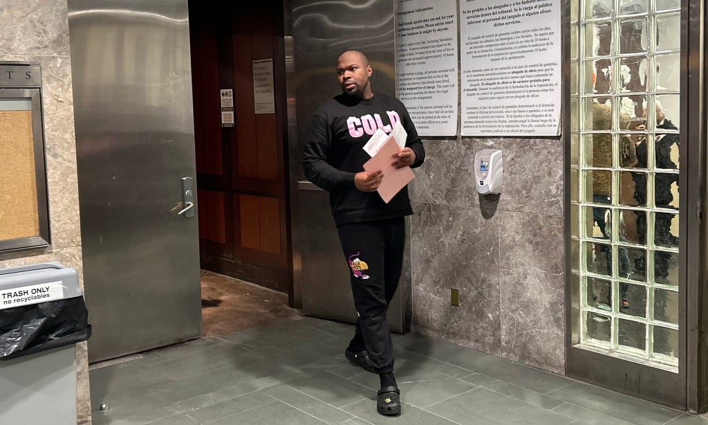 Queens man, 34, accused of stabbing couple in dog pee clash released on no bail