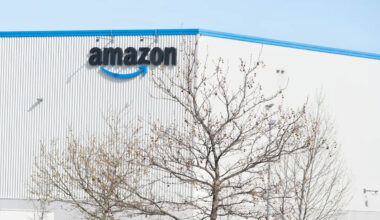 Trump labor board tells Amazon to negotiate with Staten Island warehouse union