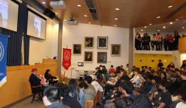 Curtis Sliwa, former New York mayoral candidate, speaks at Whig-Clio event