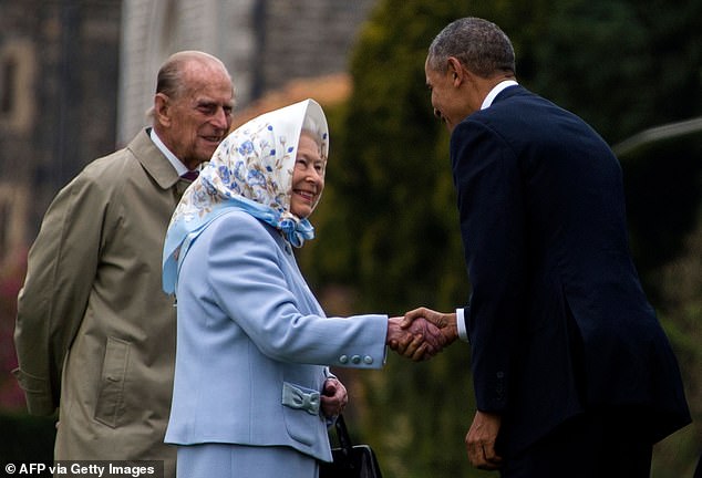Queen Elizabeth shakes hands with Obama during his visit to the UK in April 2016